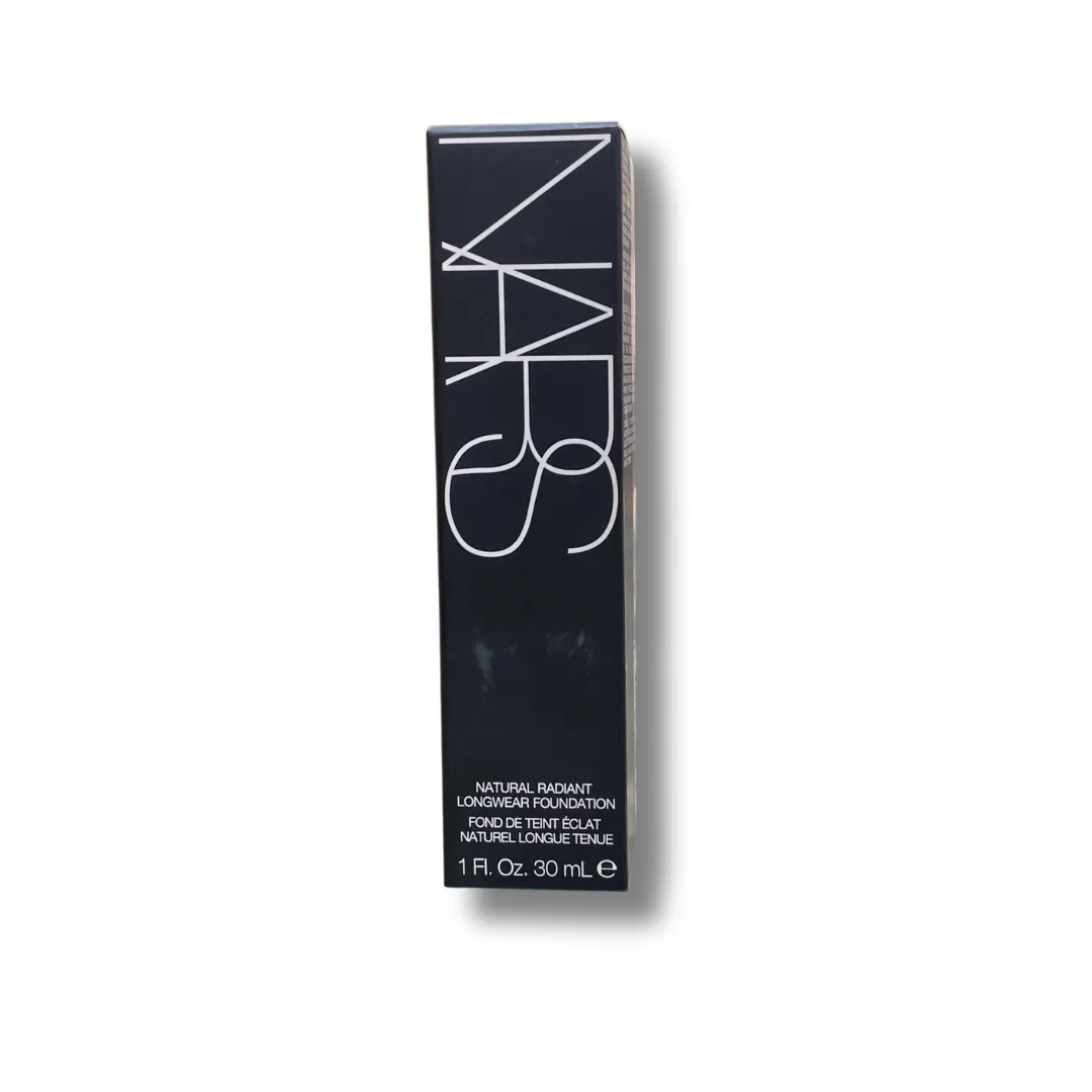 NARS NATURAL RADIANT LONGWEAR FOUNDATION